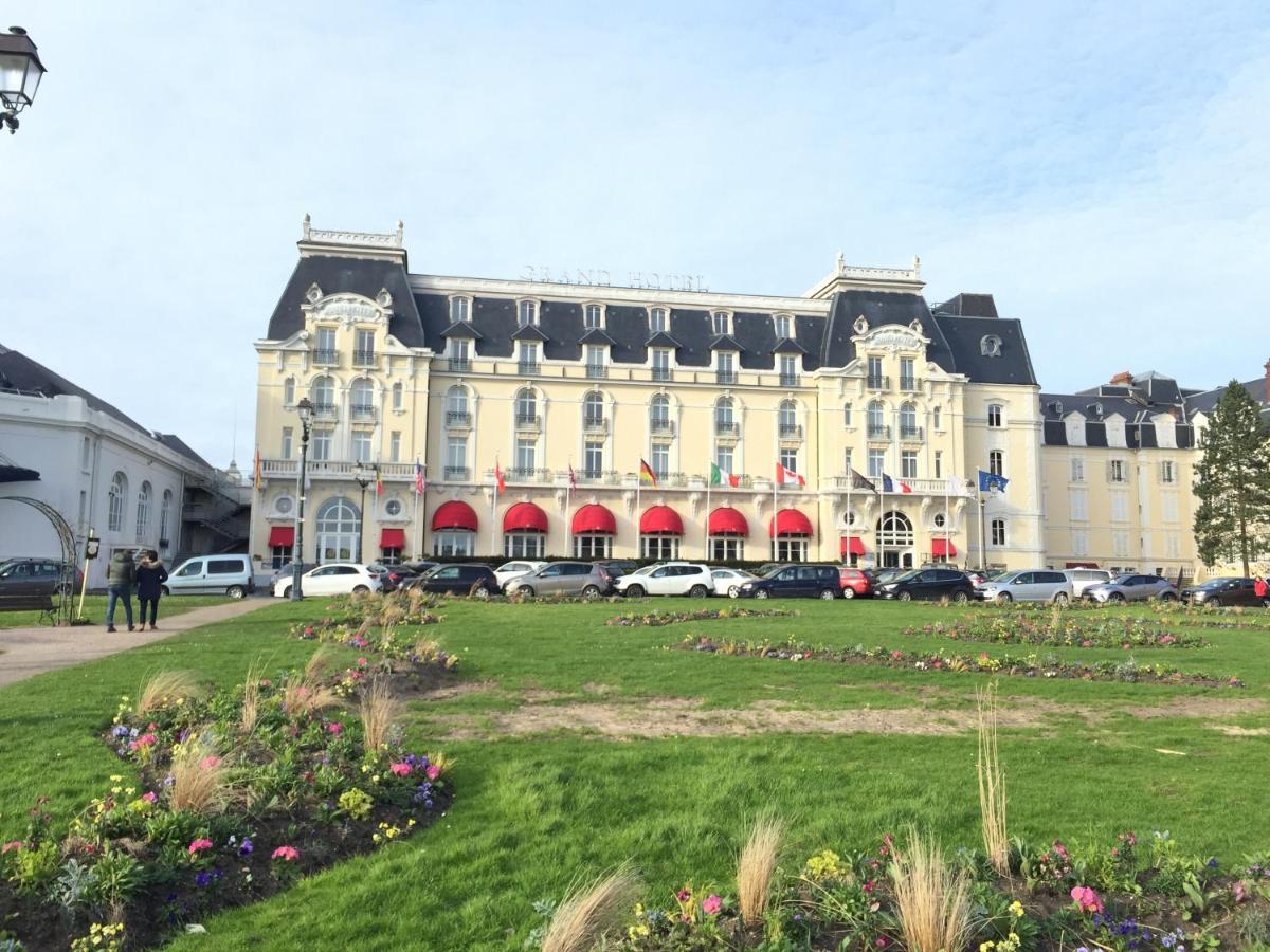 Chez Edwige A Cabourg Thalasso Plage Wifi Exterior photo
